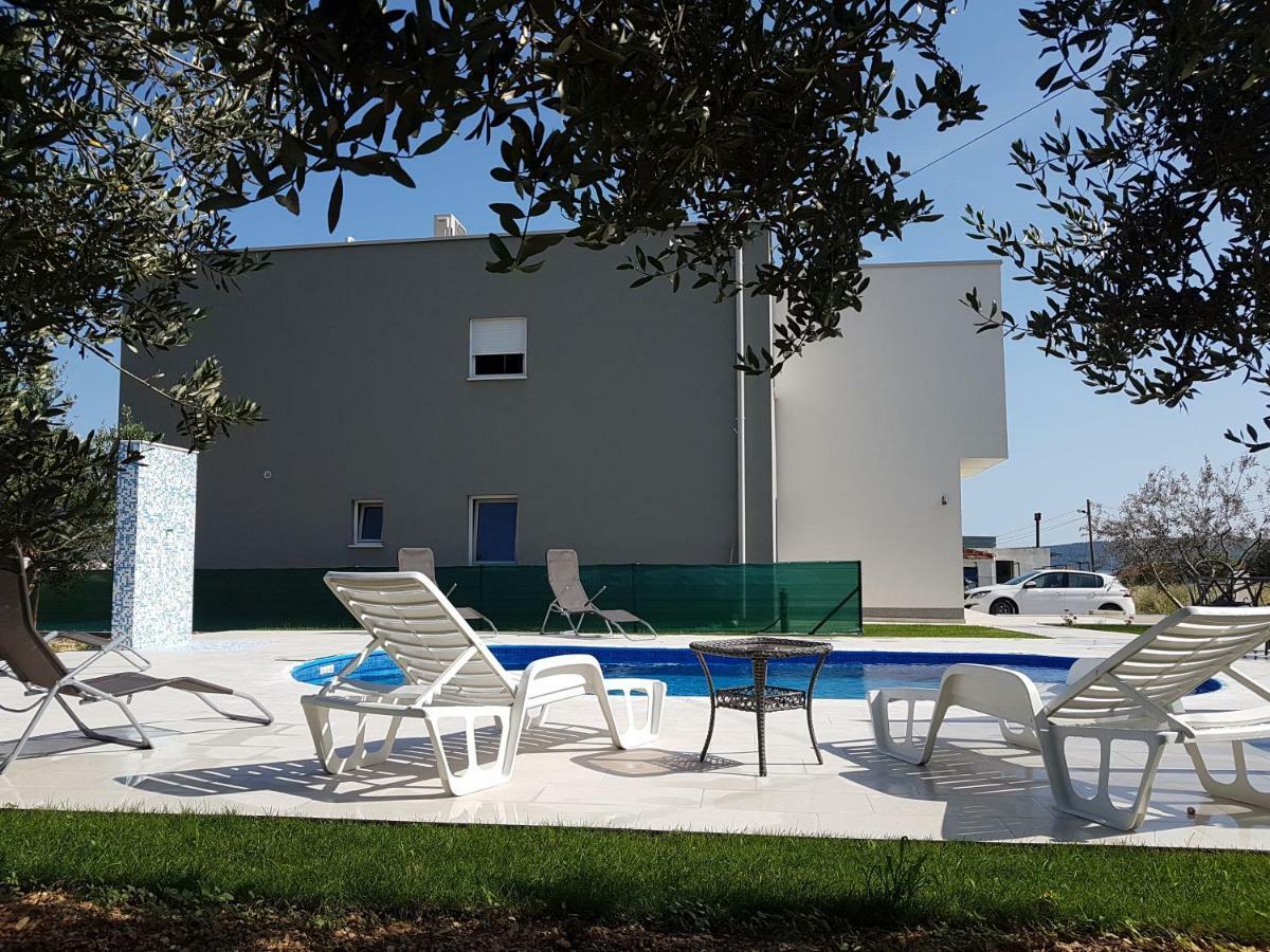 Villa Initium,Heated Pool All Season 特罗吉尔 外观 照片