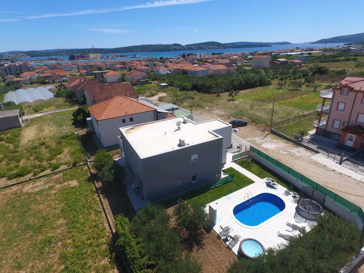 Villa Initium,Heated Pool All Season 特罗吉尔 外观 照片